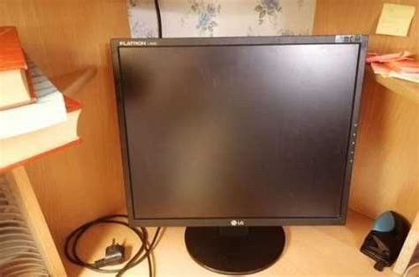 19 монитор LG flatron Москва | Комьютерные аксессуары и комплектующие ...