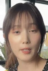 片平なぎさ水着画像