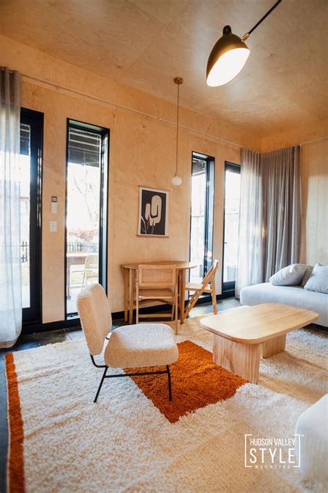 Take a Photo Tour of This Stunning Modern Home in the Heart of Hudson, NY – Architectural