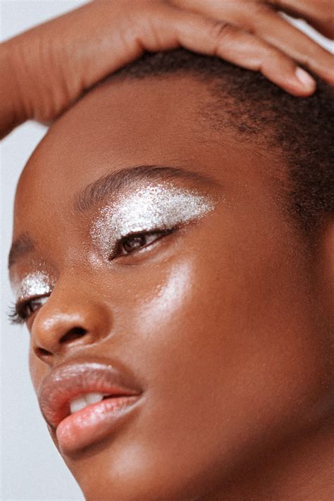 Six Metallic Makeup Looks To Try | Into The Gloss