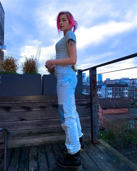 Andie Case - i wanna get stuck between your teeth like...