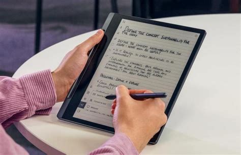 Lenovo Smart Paper – цифровой блокнот с сенсорным E-Ink-дисплеем