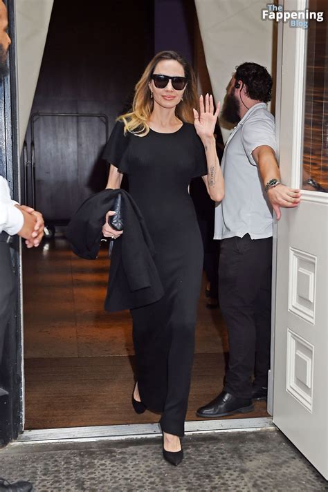 Angelina Jolie / angeiina_jolie / angelinajolie Nude Leaks Photo 1308