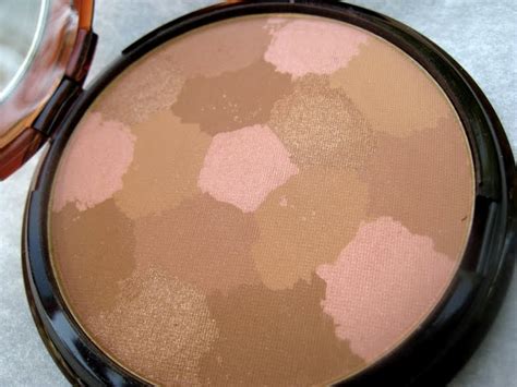 Guerlain Blonde Terracotta Bronzer Review, Photos, Swatches
