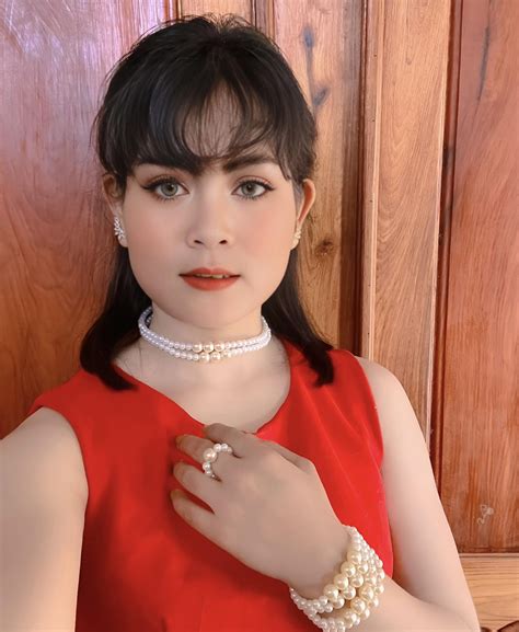 Students are reacting to the latest Phea grant funding cuts online 25