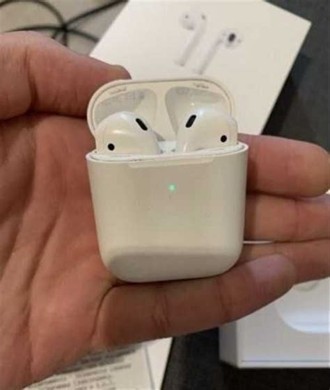 Airpods 2 с чеком из днс с беспроводной зарядкой | Festima.Ru – частные ...