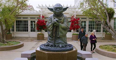 Disney buys Lucasfilm, new 'Star Wars' film in 2015 - DAWN.COM