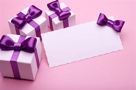 Картинка Подарки коробки Шаблон поздравительной открытки