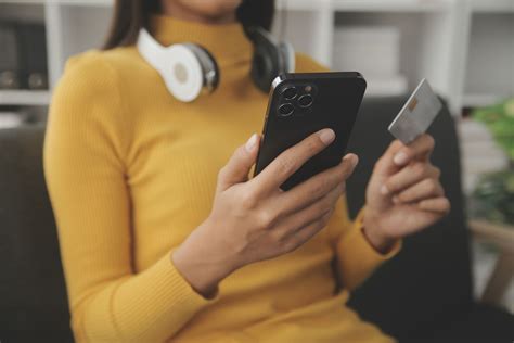 Many Free Rent Finder Sites Are Accused Of Selling User Data - Smart City Locating