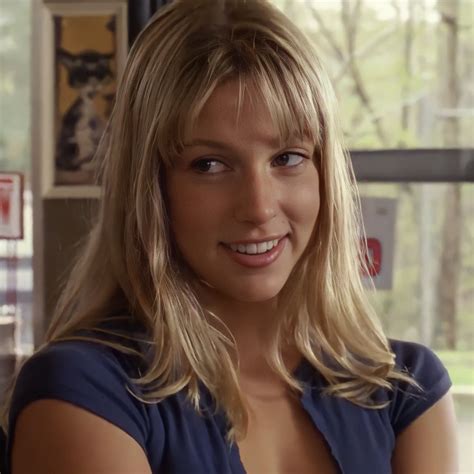 Miriam Mcdonald's Instagram, Twitter & Facebook on IDCrawl