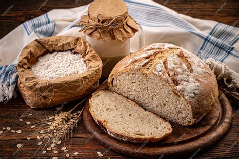 Hogaza de pan de masa madre | Foto Premium