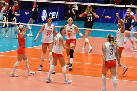Filenin Sultanları Avrupa Şampiyonası'nda Yarı Final İçin Sahaya ...