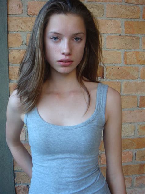 Chloe Graham picture