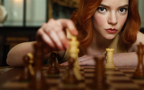 Названы лучшие сериалы 2020 года по версии украинских зрителей - Караван