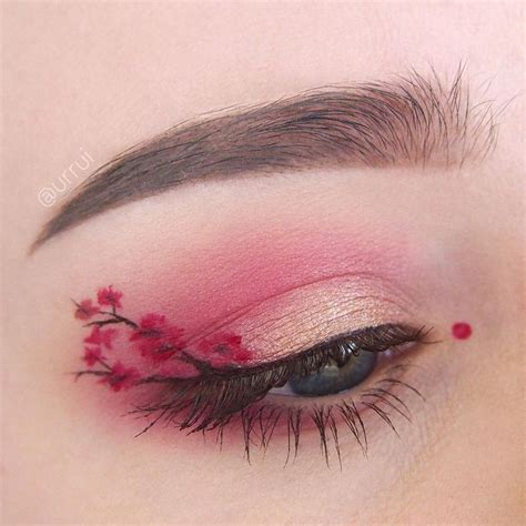 "Mi piace": 5,966, commenti: 78 - Маша Меланхолия (@urrui) su Instagram ...