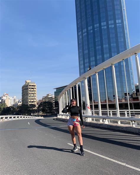 Karen Velez 🧡 (@kaavelez) • Instagram photos and videos