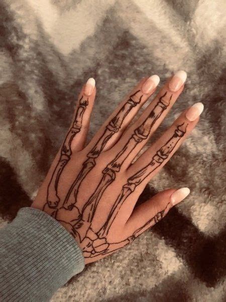 Скелет | Skeleton hand tattoo, Hand tattoos, Skull hand tattoo