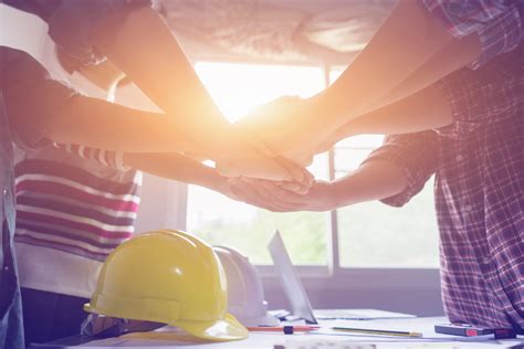 Future union strength will depend on new approaches — Lindsay Advocate