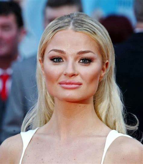Celebrity make-up fails! From Angelina Jolie’s powder face to Emma