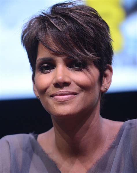 Halle Berry Haircut Short