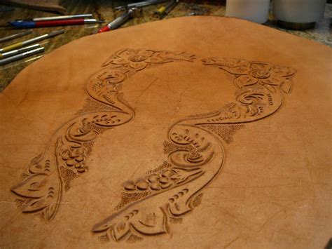 redtail leather tooled full seat