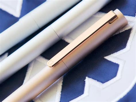 Ручка Xiaomi MiJia Mi Metal Pen | Бесплатная доставка по России