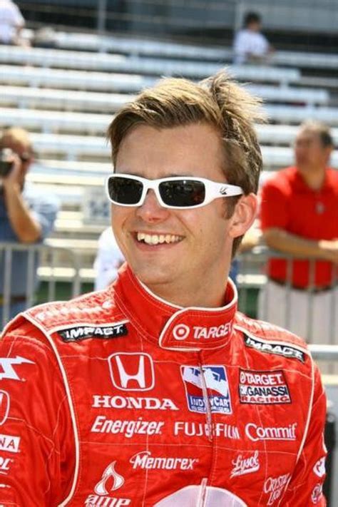 Dan Wheldon Memorial Auction Raises More Than $600,000 for Family Trust