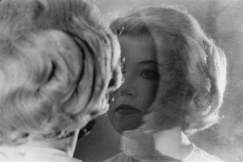 Cindy Sherman’s Untitled film stills – Her groundbreaking self portraits