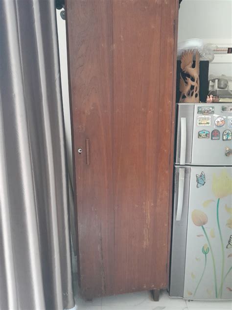 Lemari Jadul Jati, Perabotan Rumah di Carousell