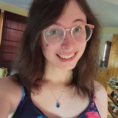 Michelle Otter's Instagram, Twitter & Facebook on IDCrawl