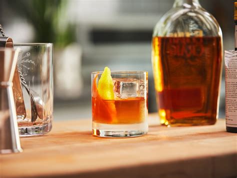 simple drinks with bourbon 8