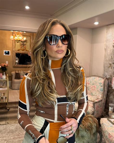 Jennifer Lopez Fans | Los Angeles CA