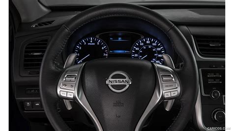 2016 Nissan Altima SR - Interior Steering Wheel | HD Wallpaper #9