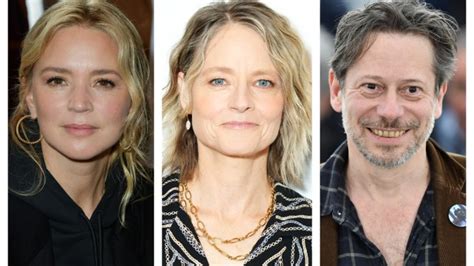 Jodie Foster and Mathieu Almaric Join Jodie Foster in Vie Privée