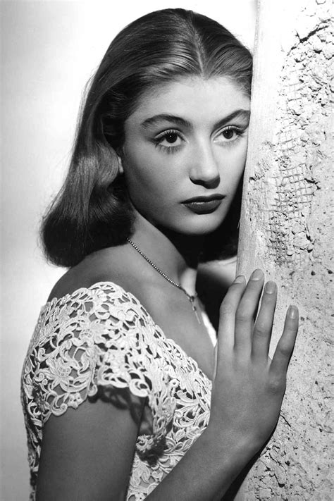 Anouk Aimée Dead: 'La Dolce Vita' Actress Was 92