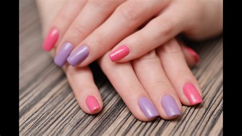 How To Paint Your Nails Perfectly - The World Hour