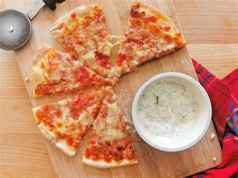Garlic Sauce In Pizza at Ryan Henderson blog
