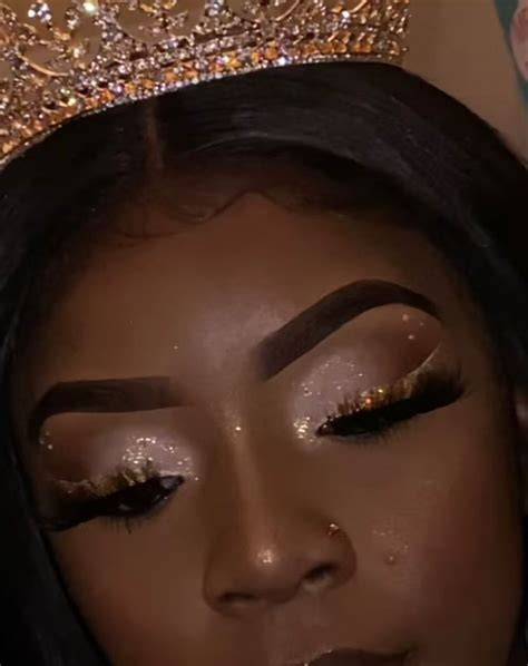 Pin by Jada on Makeup | Birthday makeup looks, Gold makeup looks, Prom eye makeup