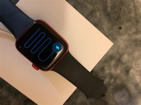 How to charge and monitor your Apple Watch battery