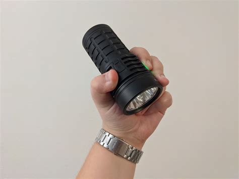 Sofirn Q8 Plus Review – Excellent Budget Mega Flooder – Grizzly's Reviews