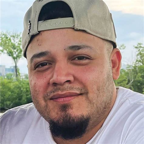 Trump administration asks Supreme Court to block order that it return