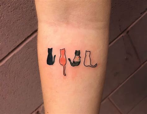 50 Minimal Tattoo Designs That Prove Simple Doesn’t Meant Boring