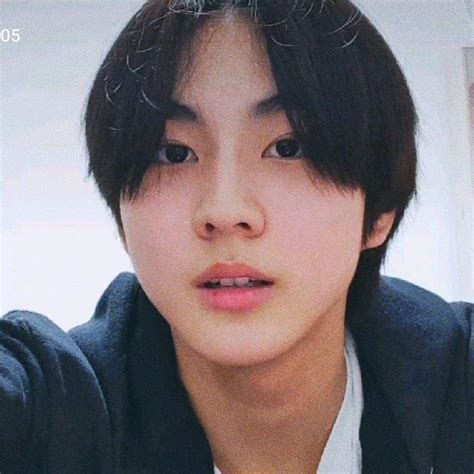 Pin by 𝓵𝓪𝔂𝓵𝓪 ‹𝟹 . on ୨ৎ 𝐣𝐮𝐧𝐠𝐰𝐨𝐧 🤍 in 2024 | Icon, Love him, I love him