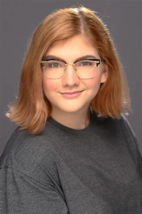 Calibrating the Face for Portraits - Storyteller