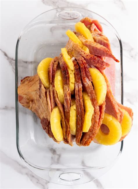 how to cook a ham with pineapple in the oven