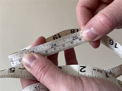 how to measure head size 4