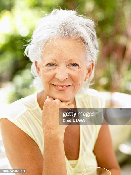 55 Years Old Close Up Photos and Premium High Res Pictures - Getty Images