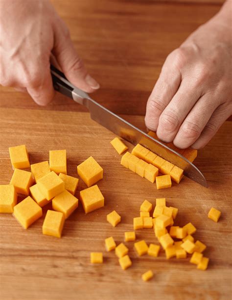 definition of cut in in cooking 2