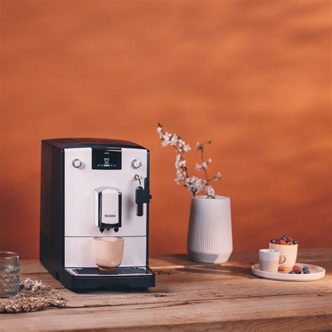 Nivona CafeRomatica NICR 560 Kaffeevollautomat - Schwarz