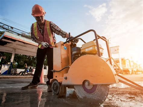 cut concrete  ways   skill level bigrentz